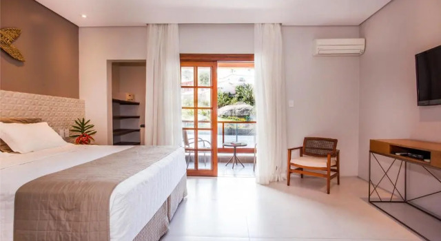 Люкс с балконом Hotel Real Villa Bella