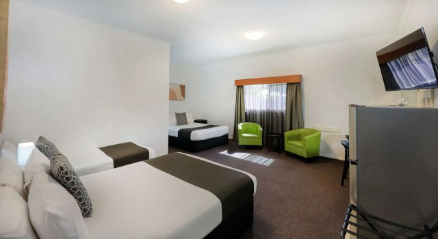 Пятиместный семейный номер Deluxe Caboolture Gateway Motel