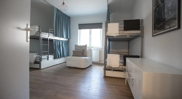 Hostel Wanderlust Osijek, Rezervovat Hostel Hotely v Slavonia s parkováním, Parkování
