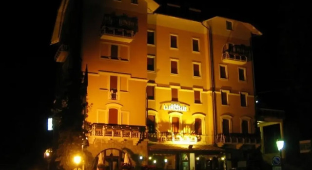 Residence Limone, Rezerwuj Apartamentowiec hotelowy Limone Piemonte Piemont