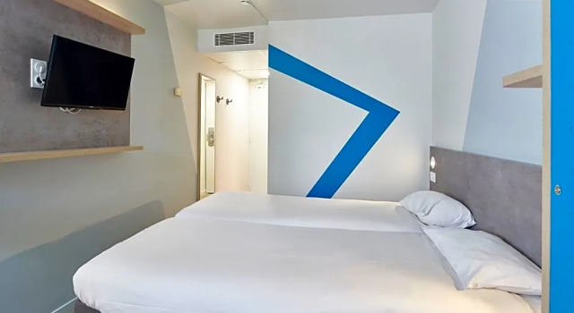 Номер Standard ibis budget Bayonne