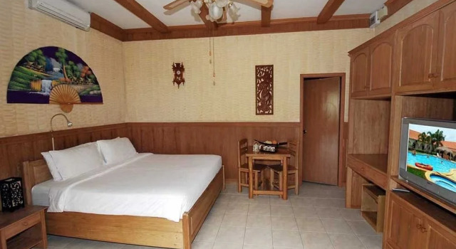 Getaway Resort Lake Mabprachan Thailand