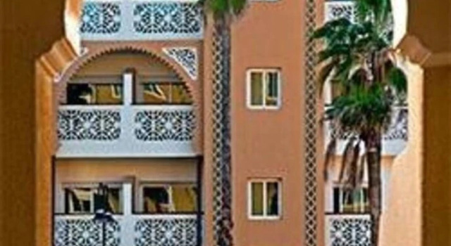 Two Bedroom Apartment with 3 Swimming Pools, Rezervasyon Daire Doukkala-Abda otoparklı oteller, Otopark