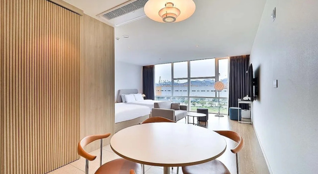 Двухместный семейный номер Standard Browndot Signature Hotel