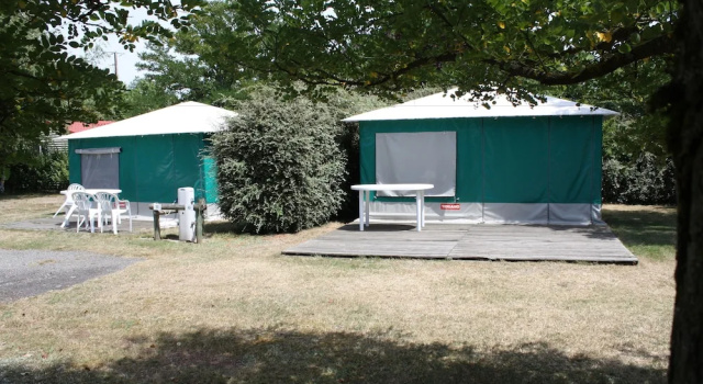 Camping de Mars, Boek Camping Hotels in Franche-Comte met ontbijt, Ontbijt