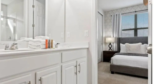 9 Bed 6.5 Bath Solara Resort 9 Bedroom Home by RedAwning, Book Ferieresort Hoteller i Four Corners med pool, Swimmingpool