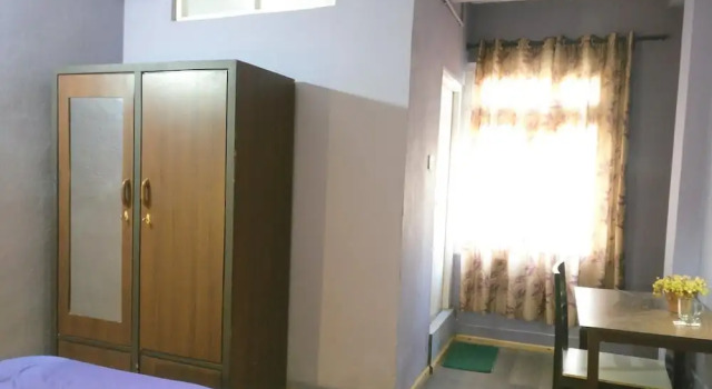 Sun Apartment & Guest House