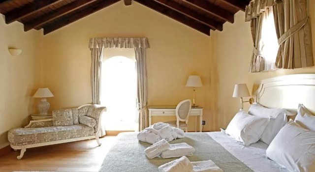 Siora Vittoria Boutique Hotel, Забронировать Бутик-отель Керкира Остров Корфу