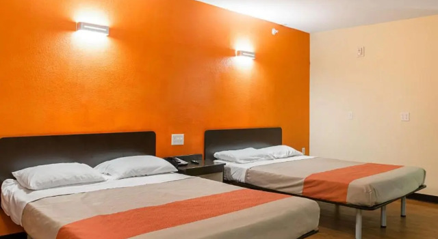 Четырёхместный номер Standard Motel 6-New Orleans, LA - Near Downtown