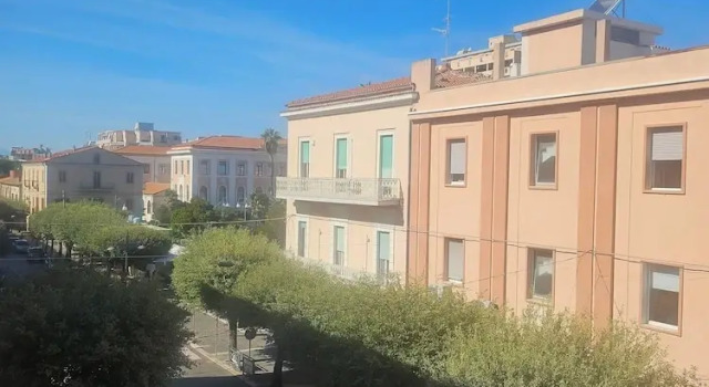 Suebi Central - Deluxe Rooms & Family Suites, Prenota Hotel Termoli Molise