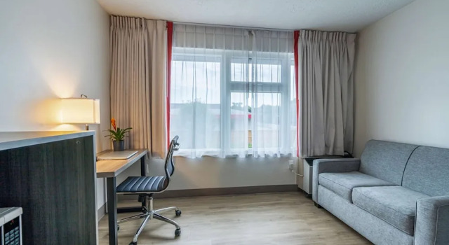 Двухместный номер Second Floor Ramada by Wyndham Kingston