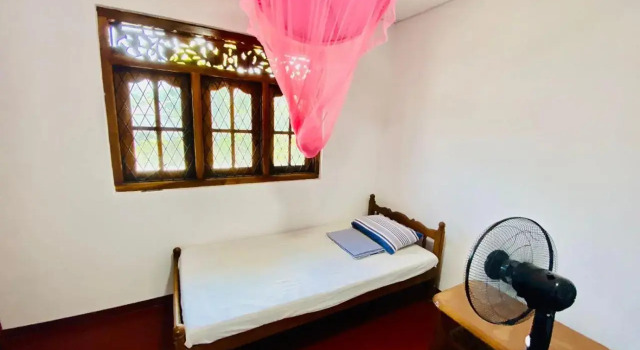 Hamba Hostel for Safari, Prenota Ostello Hambantota Bundala National Park