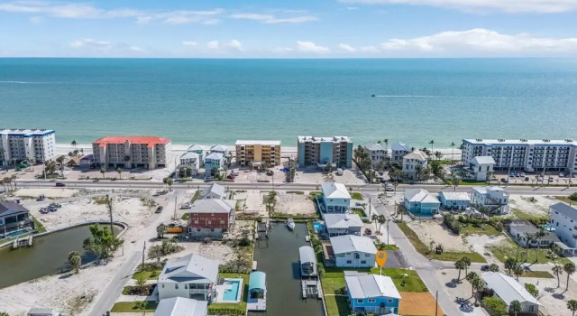 Коттедж с 2 комнатами 320 Bayland Breeze: Pet-friendly 2br W/ Water Views! 2 Bedroom Home