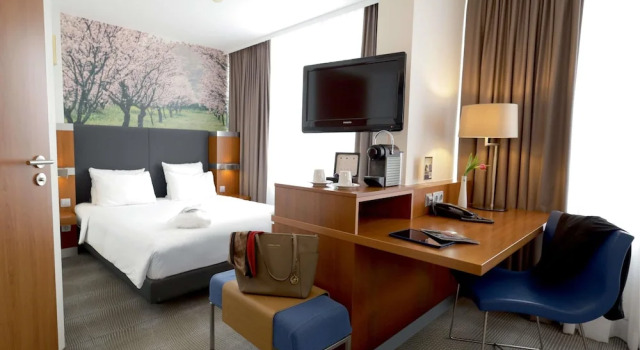Двухместный номер Executive с балконом Novotel Erlangen