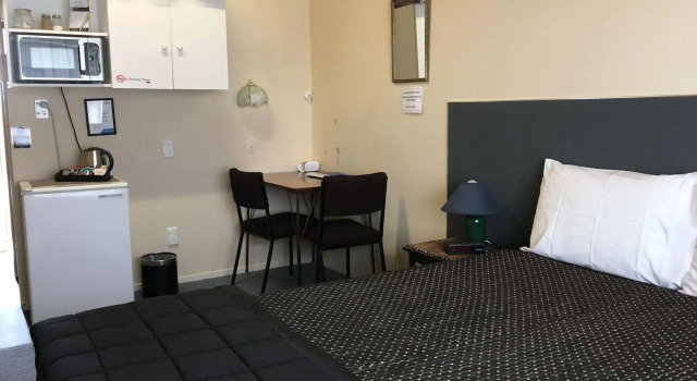 Thornton Lodge Motel, Rezerwuj Motel Hotele w Auckland Region ze śniadaniem, Śniadanie