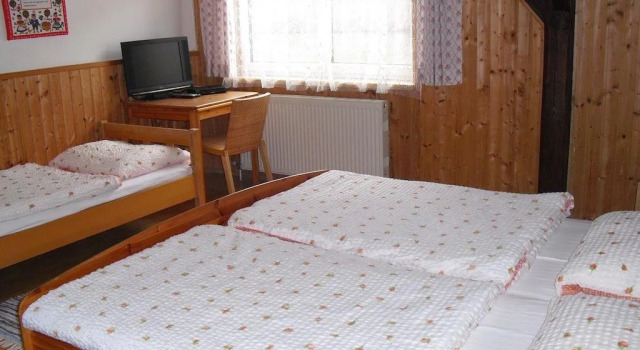 Gasthof Zum heiligen Nikolaus, Book Hotel Haibach ob der Donau Upper Austria