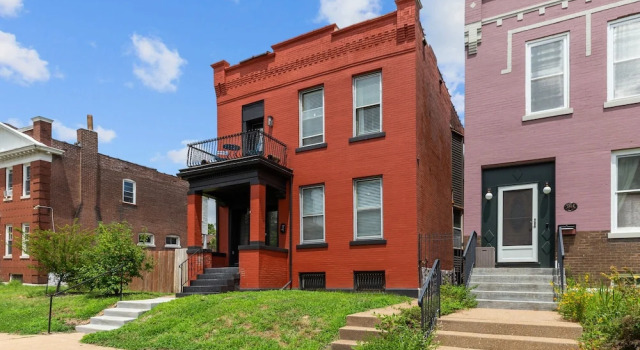 Red Brick Hideaway | JZ Vacation Rentals, Book Hotel Saint Louis Missouri