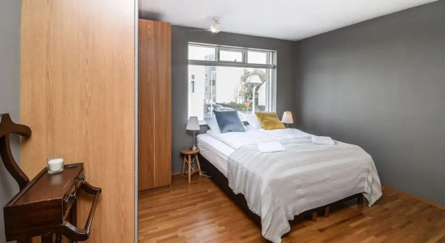Apartment B52