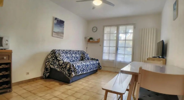 Appartement Saintes-Maries-de-la-Mer, 2 pièces, 4 personnes - FR-1-475-40