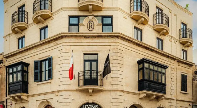 Royale Sainte Hélène Boutique Hotel