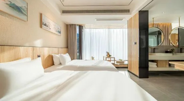 Семейный люкс Shinly Dream hotel