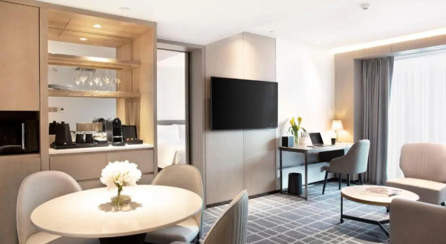 Двухместный люкс Royal Park Hotel