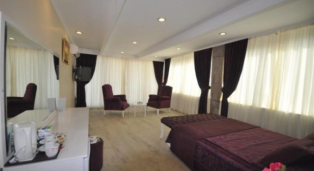 Assos Park Otel