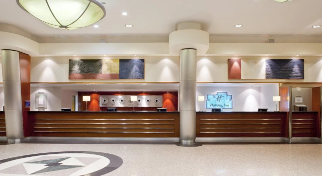 Holiday Inn London Kensington Forum, Забронировать Отель Бизнес-отели Англии, 4* 5*