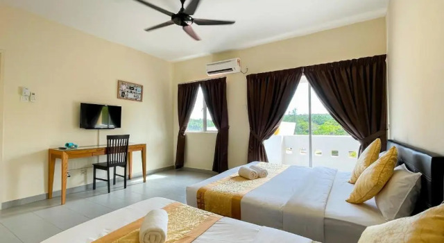 Трёхместный номер Luxury Tiara Desaru Seaview Residence