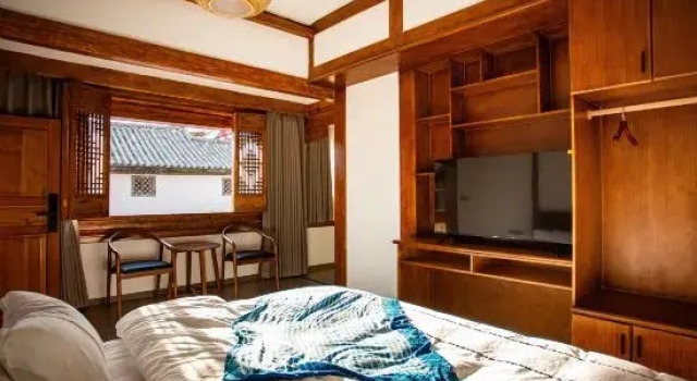 Люкс Deluxe Akino Courtyard Homestay