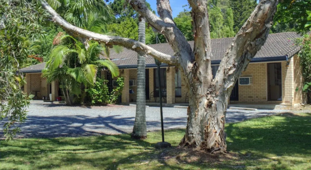 Sapphire Motel Coffs Harbour, Забронировать Мотель Отели Корора 3 звезды, 3*