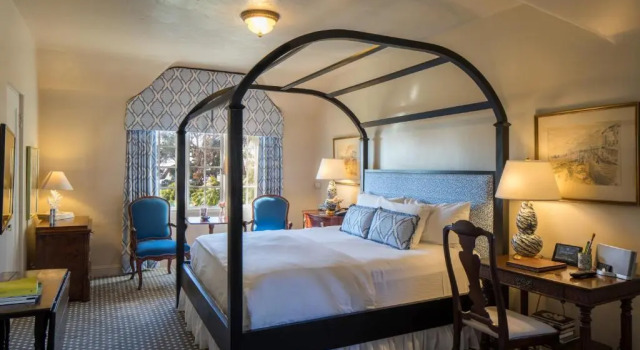 Двухместный номер Premium L Auberge Carmel