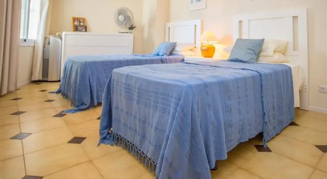 Beachfront Apartment in Marbella, Забронировать Апартаменты/квартира Марбелья Коста-дель-Соль, рядом с Марина Ла Бахадилья