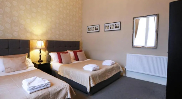 Семейный люкс Palmerston Suites
