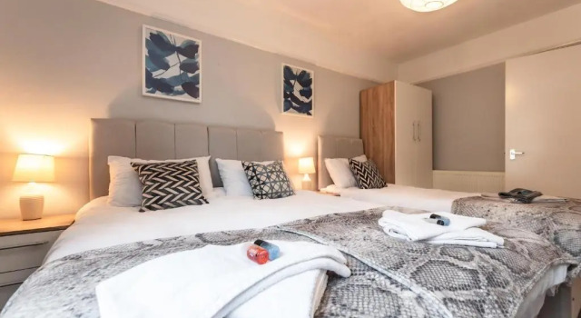 Апартаменты BEST PRICE! Perfect Gunwharf Accommodation