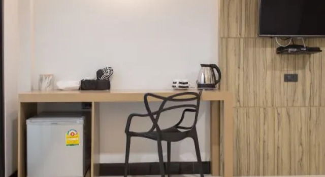 Полулюкс Well Timed Hotel