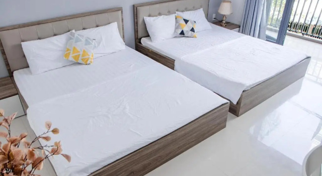 Коттедж Chocolate 5Bedroom 7 QueenBed 5 Min Walk Beach