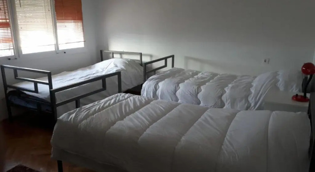 Camera quadrupla Economy Edelweiss Hostel