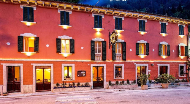 Hotel Antico Furlo