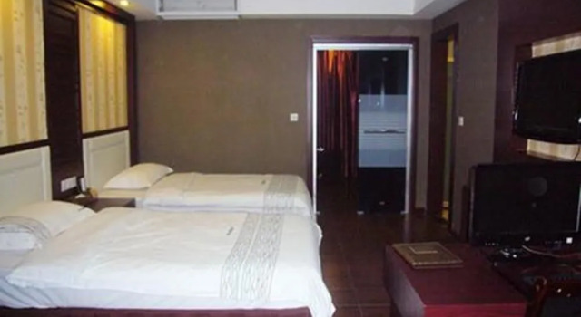 Guangzhou Junyi Apartment Hotel (Zhongcun)(广州俊逸·轻居酒店（钟村店))