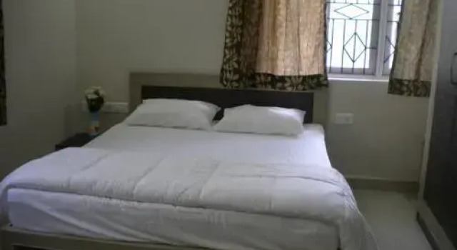 Guesthouse Sakina Colva, Reservar Hotel Hotéis baratos em Lagos