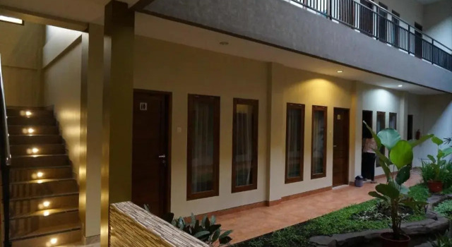 Aloha hotel Yogyakarta, Book Hotel Billige hoteller i Timuran