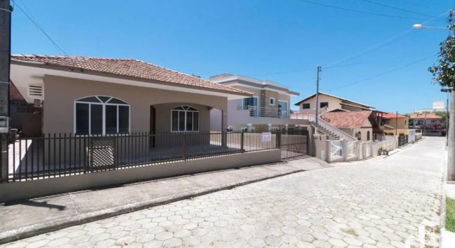 Вилла Casa térrea com 03 quartos em Canto Grande