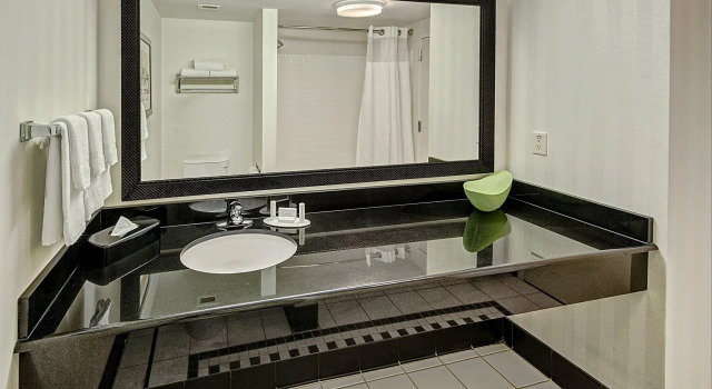 Четырёхместный номер Standard Fairfield Inn and Suites by Marriott Naples