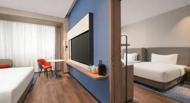 Люкс Holiday Inn Express Changzhou Henglin by IHG