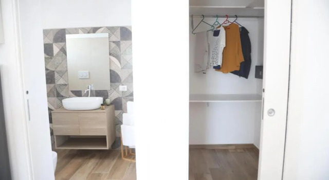 Le Suite del Pastore, Monolocale con Terrazza Privata e Parcheggio Facile, vicino al Centro, Забронировать Отель Каваллино-ди-Лечче Лечче, рядом с Museo Sigismondo Castromediano