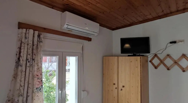 Angelos Rooms, Забронировать Отель Митилини 
