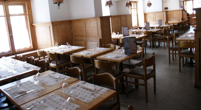 Hotel Piz Ela, 予約 ホテル Berguen Bergun Filisur