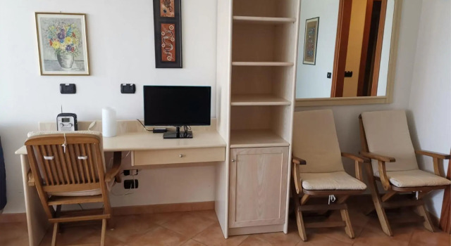 Studio apartment situated inside the Verde-blu residence, for 4 people, sq.m 34 , with terrace, pool-VERDEBLU 609, Book Apartment Capoliveri Elba