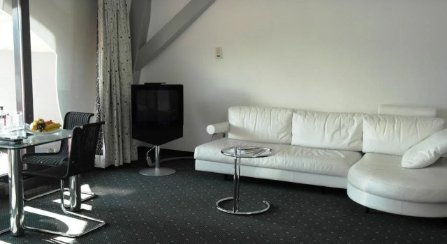 Hotel Schwanen, Забронировать Отель Rapperswil 